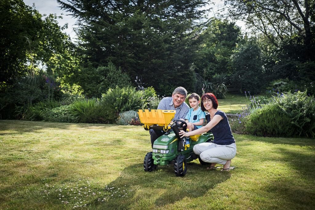 Oxshott Family Photographer at home shoot_4