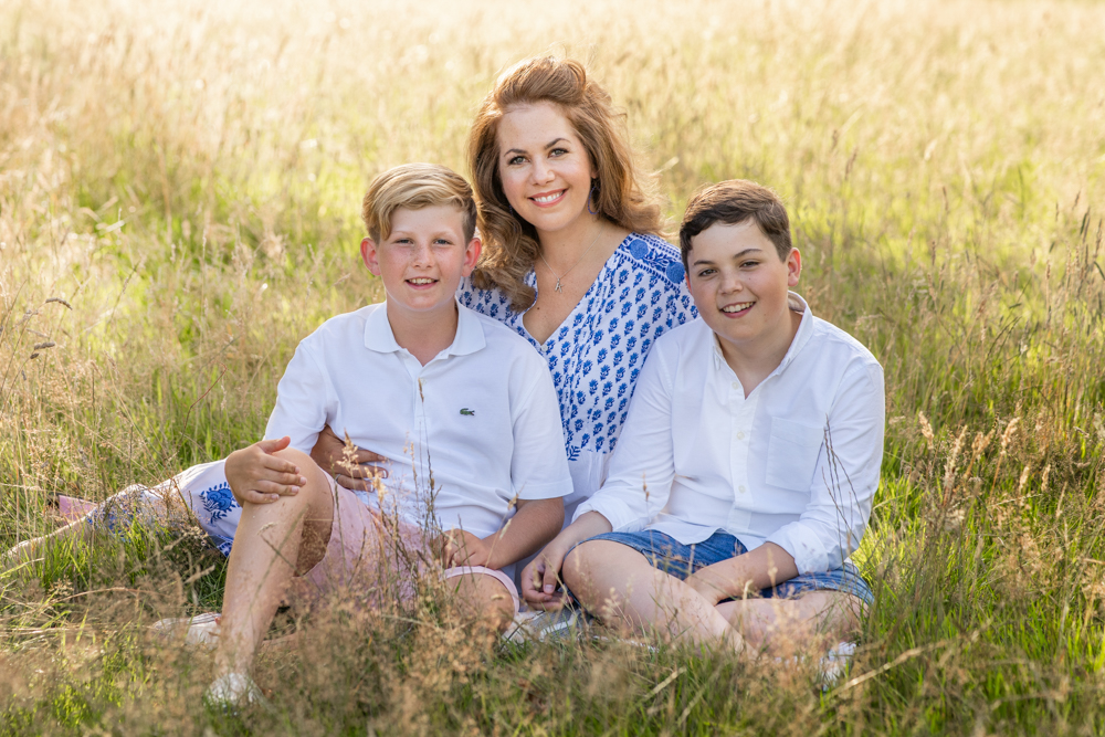 Family photoshoot in Esher